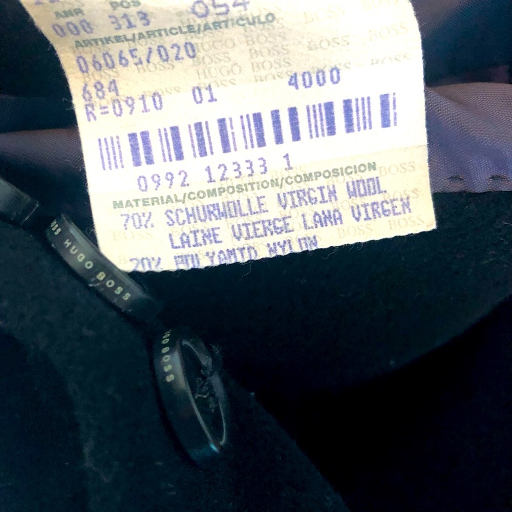 Hugo boss coat 70%wool